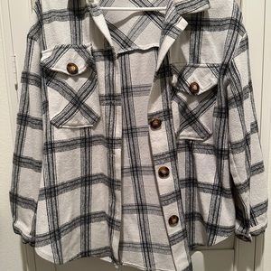 Women’s flannel shacket